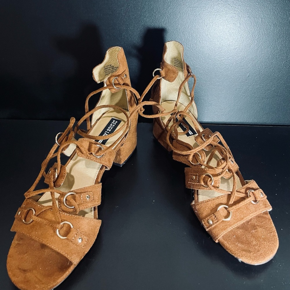 Beautiful Camil Color Sandals perfect for this summer!